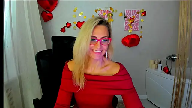 Snapshot of MuseOfStage chatting on 02.11.26 MuseOfStage online show from 02.11.26