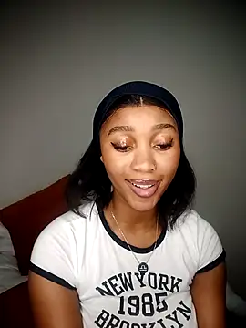 Shria107 online show from 12.03.25