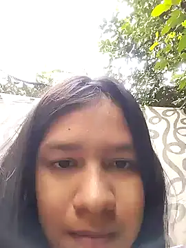 Snapshot of Little_Pau_Dirty chatting on 12.04.24 Little Pau Dirty online show from 12.04.24