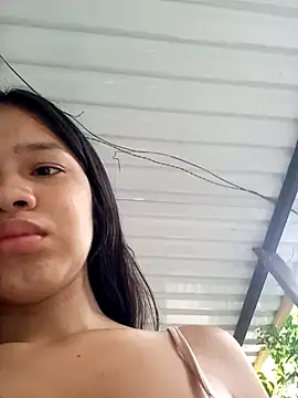 Snapshot of Little_Pau_Dirty chatting on 01.28.25 Little Pau Dirty online show from 01.28.25