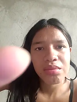 Snapshot of Little_Pau_Dirty chatting on 11.15.25 Little Pau Dirty online show from 11.15.25