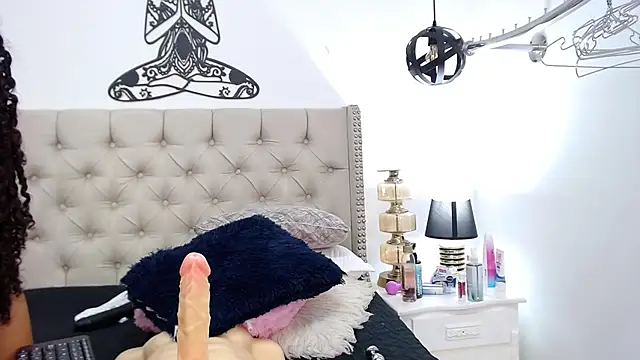 natasha cortez online show from 01.30.25