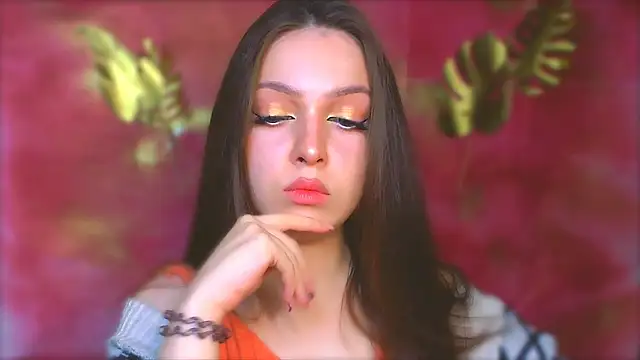 Snapshot of miss_merciless_ chatting on 12.22.25 miss merciless online show from 12.22.25