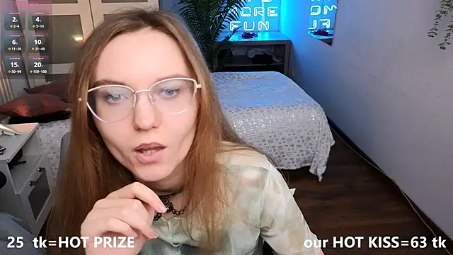 Snapshot of velvetvalkyries chatting on 12.14.24 velvetvalkyries online show from 12.14.24