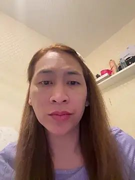 cieloadriano2024 online show from 03.18.25