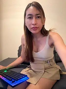 cieloadriano2024 online show from 10.11.25