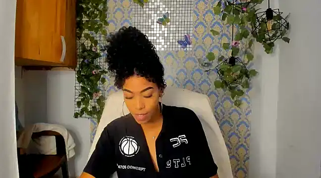 sasha fox00 online show from 01.10.25