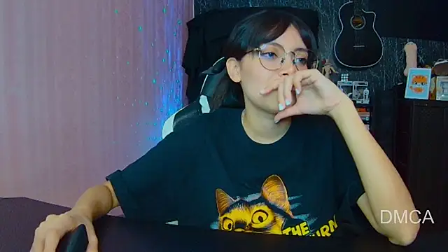 Drea Foox online show from 10.09.25