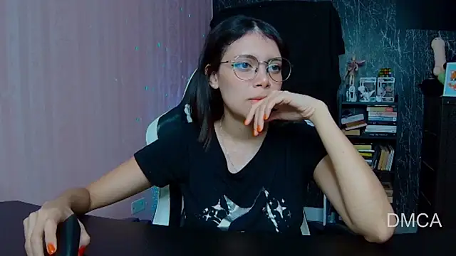 Drea Foox online show from 11.10.25