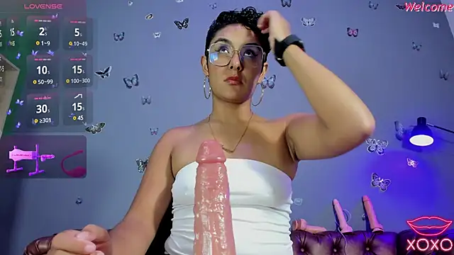 Kaira mosse online show from 02.21.25