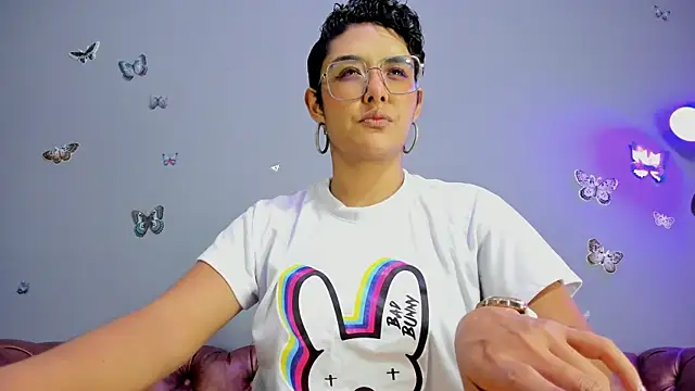 Kaira mosse online show from 03.15.25