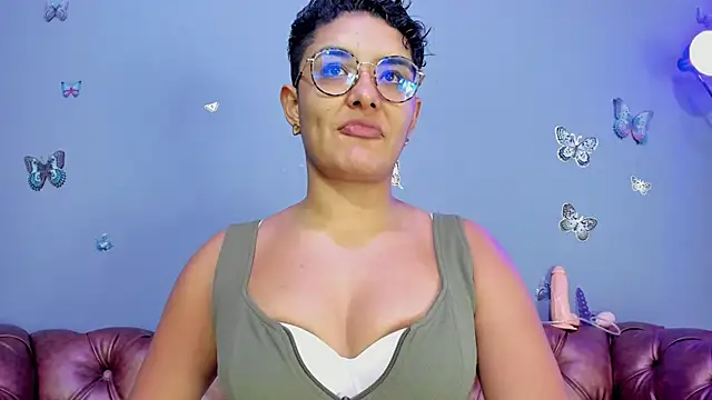 Kaira mosse online show from 11.27.25