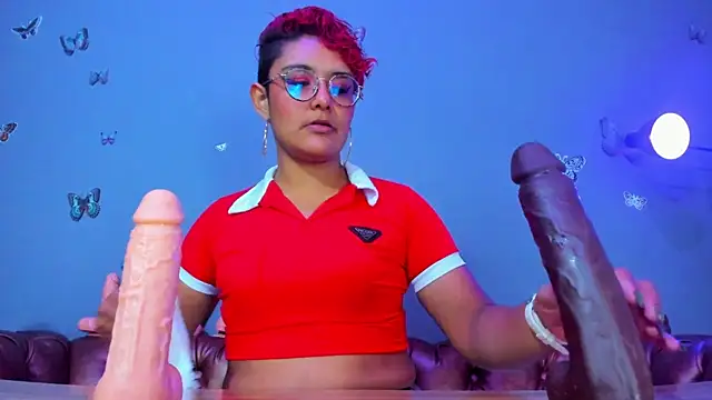 Kaira mosse online show from 04.01.26