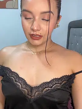 Melanyprada online show from 05.27.26