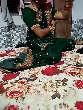 Snapshot of Shivani_Mumbai85 chatting on 02.20.25 Shivani Mumbai85 online show from 02.20.25