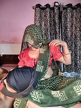 Snapshot of Shivani_Mumbai85 chatting on 10.17.25 Shivani Mumbai85 online show from 10.17.25