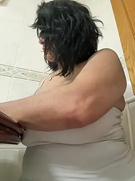 paulinaDiaz1 online show from 02.13.25