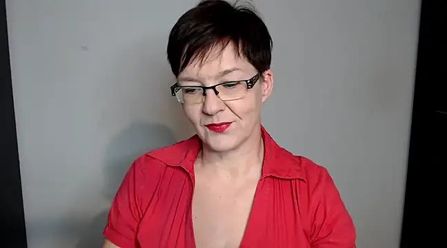 Snapshot of Sofie69Velvet chatting on 12.03.24 Sofie69Velvet online show from 12.03.24