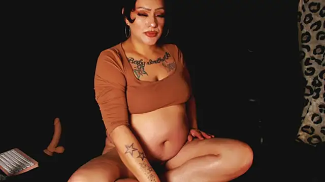 Layla-Lana online show from 02.18.26