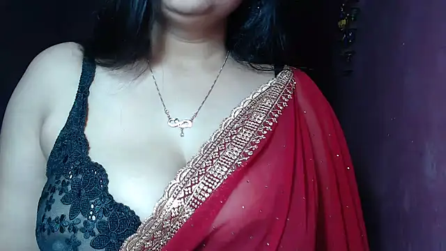 Snapshot of _Kamakshi chatting on 12.31.24 Kamakshi online show from 12.31.24