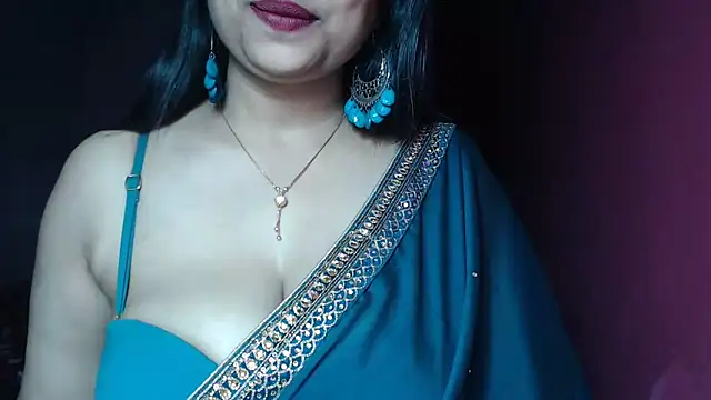 Snapshot of _Kamakshi chatting on 01.06.25 Kamakshi online show from 01.06.25