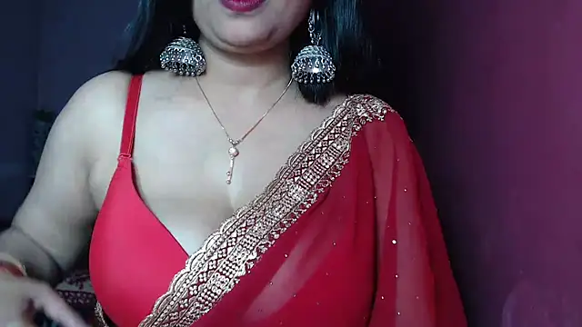 Snapshot of _Kamakshi chatting on 02.04.25 Kamakshi online show from 02.04.25