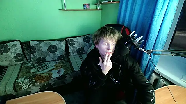 fameboyboo online show from 12.22.25