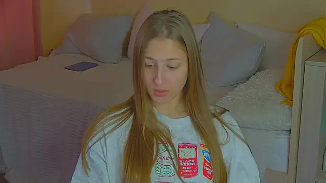 BritneyCruze online show from 10.10.25