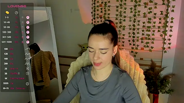 Bella XO online show from 09.27.25