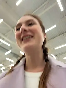 Dina Tease online show from 10.23.25