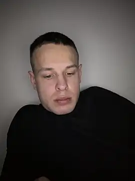 pretty roman online show from 04.21.26