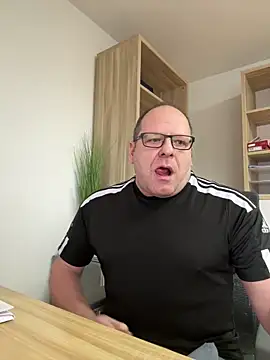 coupleLatinaLovers online show from 01.09.25