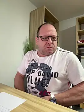 coupleLatinaLovers online show from 01.14.25