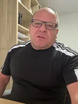 coupleLatinaLovers online show from 10.06.25