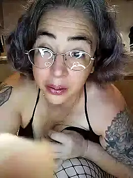 GraceHenderson online show from 01.15.25