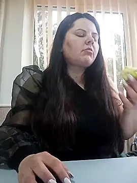 ValhallaXXL online show from 01.24.25