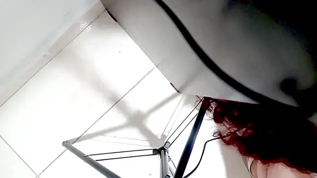 PetiteIvoryQueen19 online show from 09.18.25