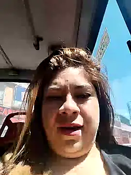 Snapshot of Laura-Hernandez chatting on 01.13.25 Laura-Hernandez online show from 01.13.25