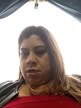 Laura-Hernandez online show from 03.25.26