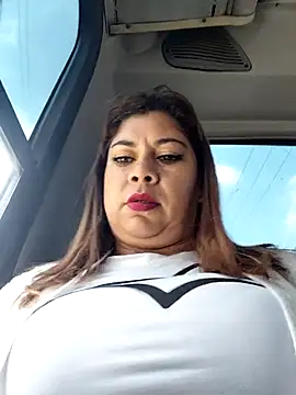 Laura-Hernandez online show from 03.26.26