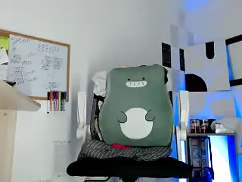 Snapshot of Carringtonhot chatting on 01.09.25 Carringtonhot online show from 01.09.25