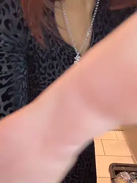 Snapshot of Porcella96 chatting on 09.28.25 Porcella96 online show from 09.28.25