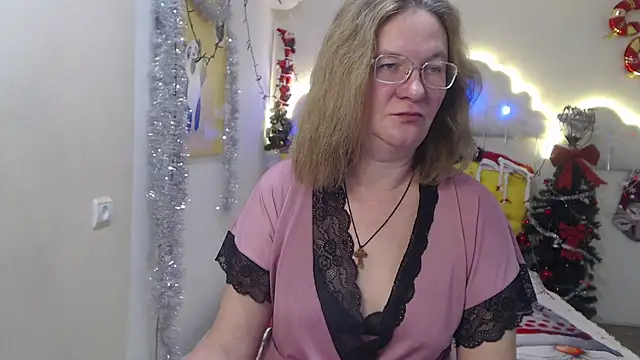 HolyMilfa online show from 12.13.24