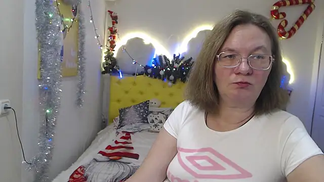 HolyMilfa online show from 12.22.24