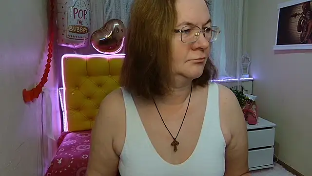 HolyMilfa online show from 02.23.25