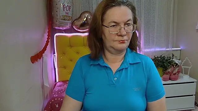 HolyMilfa online show from 03.11.25