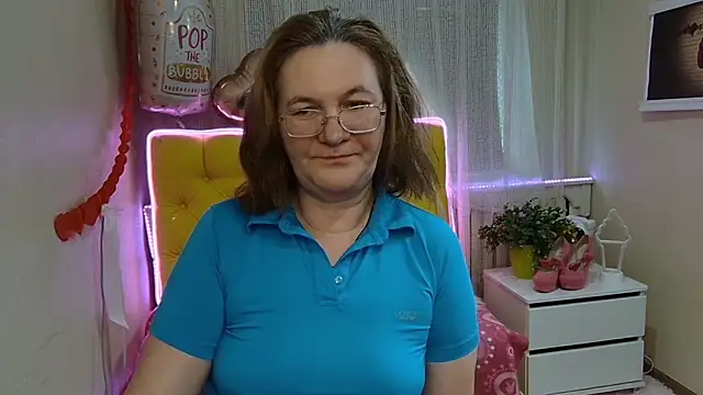 HolyMilfa online show from 03.11.25