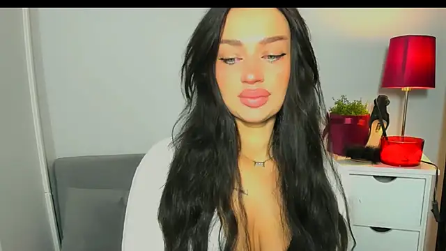 Snapshot of OliviaFantasy chatting on 02.09.26 OliviaFantasy online show from 02.09.26