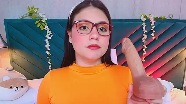 Snapshot of pamelajons_ chatting on 03.11.25 pamelajons online show from 03.11.25