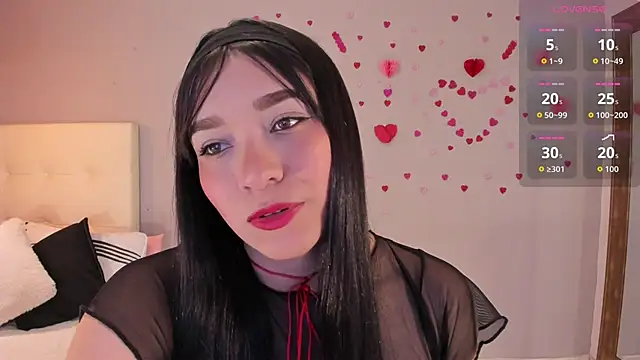 Maia W10 online show from 03.12.26